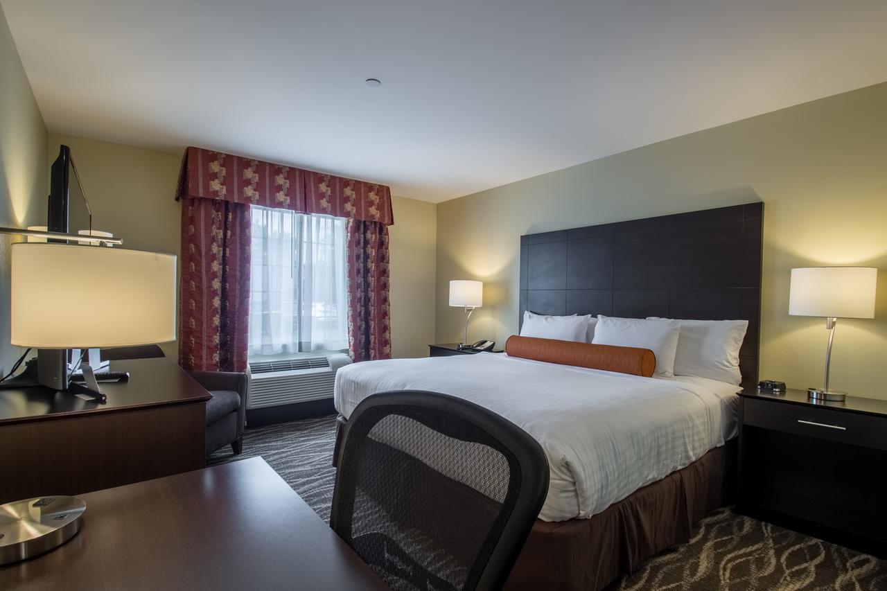 Cobblestone Inn & Suites - St Marys St. Marys Экстерьер фото